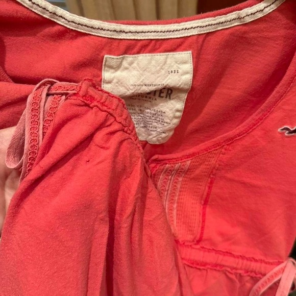 Hollister Babydoll Top. - Picture 3 of 8